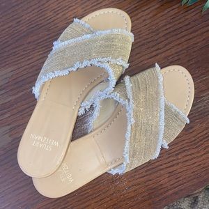 Stuart Weitzman Edgeway Frayed Chain Sandal